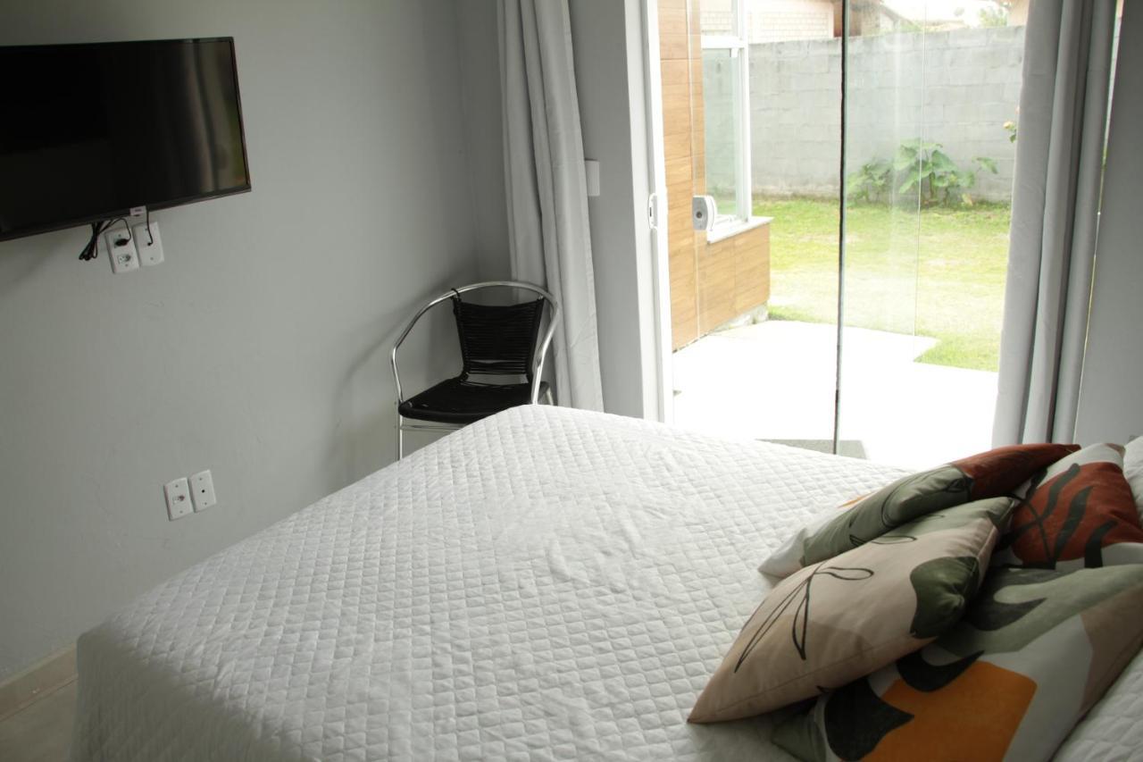 Rosa Surf Hostel&food Hostal *